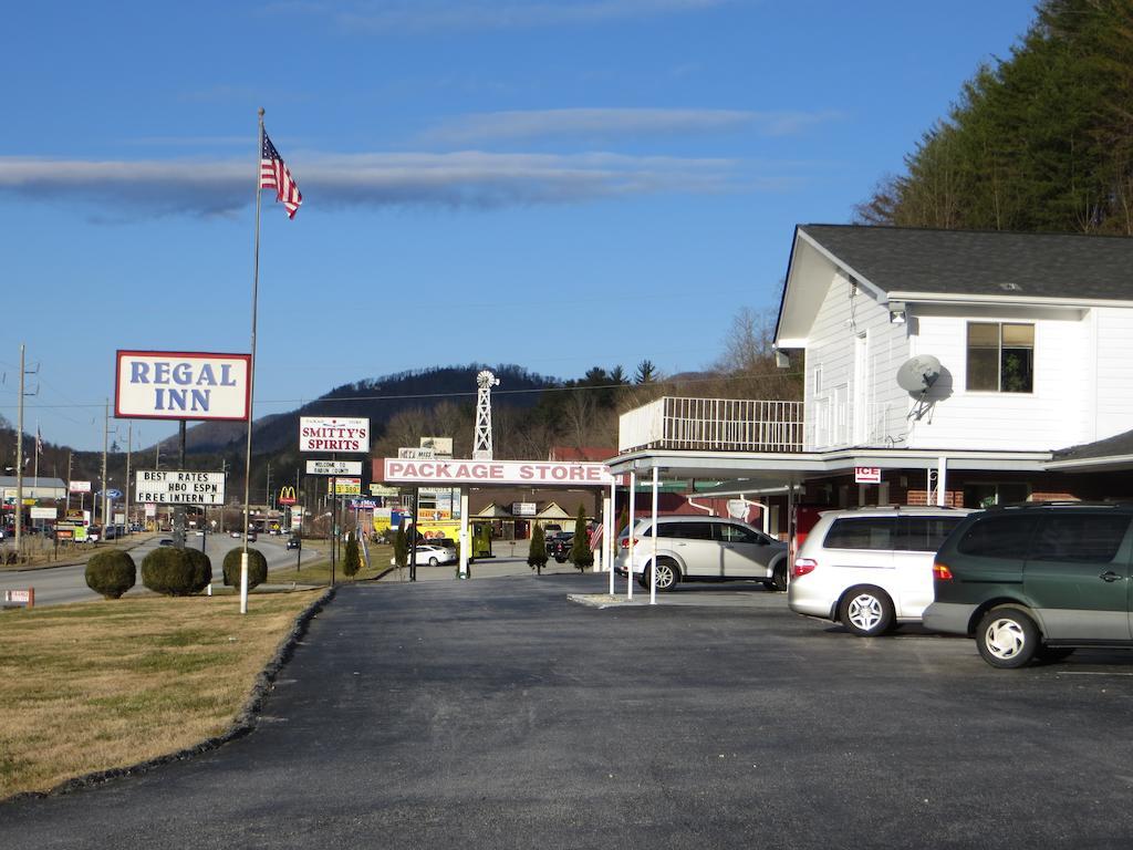 Regal Inn Clayton Extérieur photo